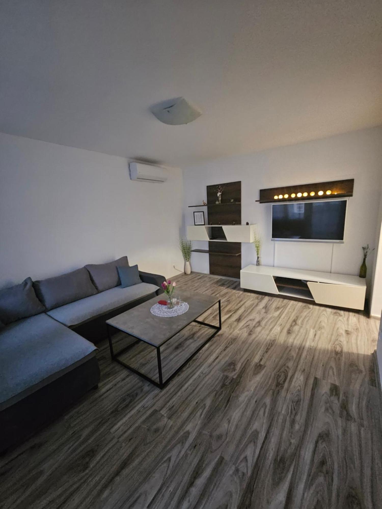 Apartman Smit Umag Eksteriør bilde